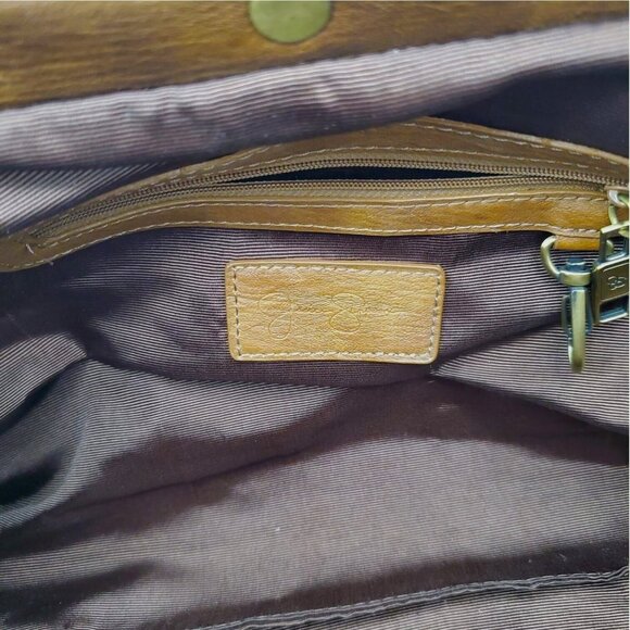 Rare Hard‎ to  Find Vintage Jessica Simpson faux python purse. Great condition - Picture 10 of 14